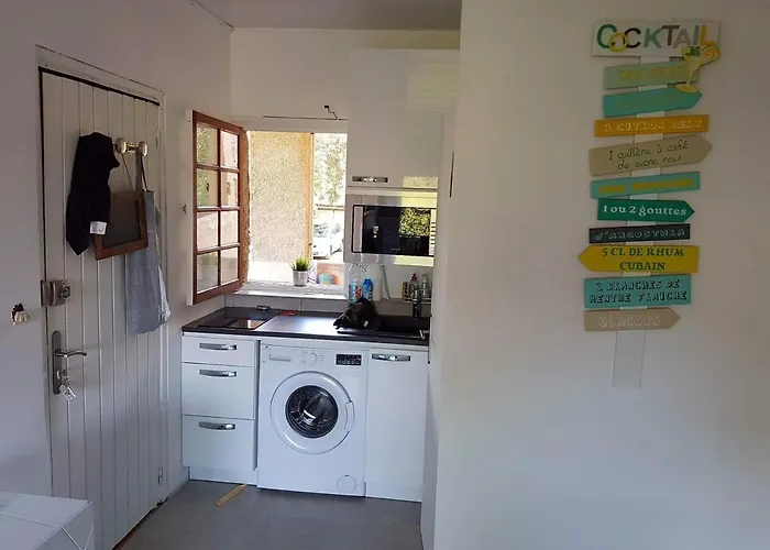 Corse Avec Acces Direct A La La Liscia * Calcatoggio (Corsica)